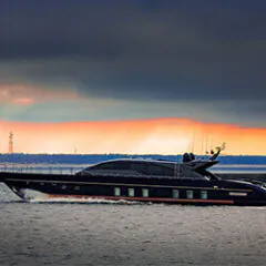 Generatoren für Marinen International Generatoren für Marinen International