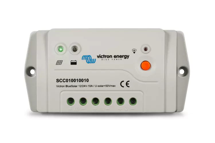 Victron Energy BlueSolar PWM Pro 12/24V-5A SCC010005010