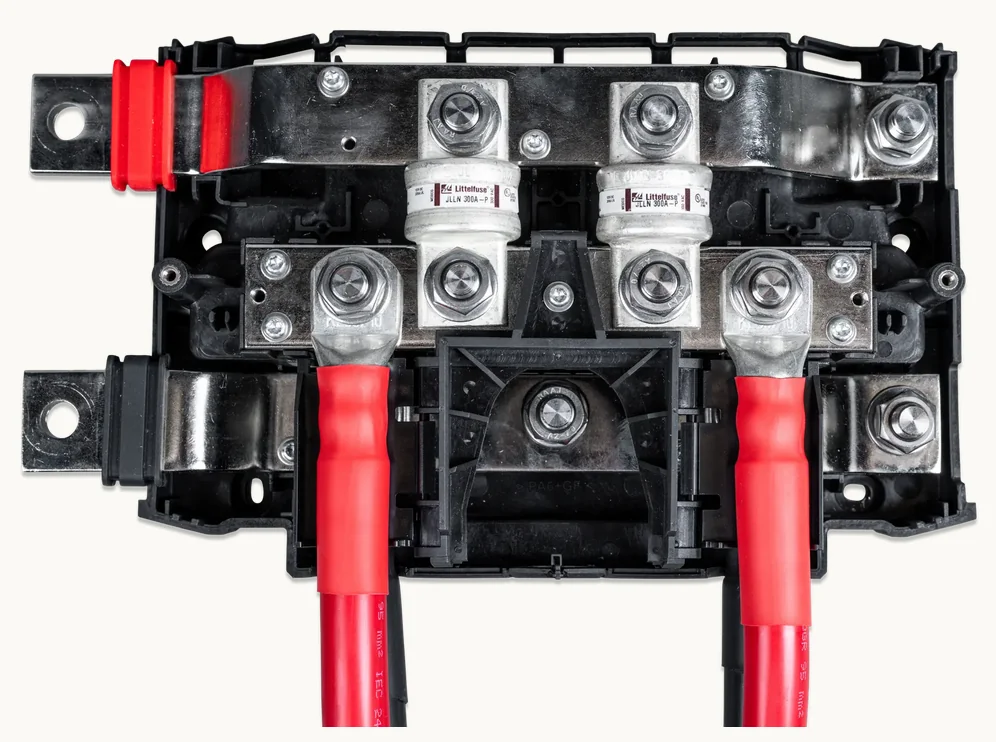 Victron Energy Lynx Class-T Power In M10 LYN060404010 – Bild 2